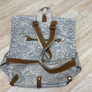 Myra back pack